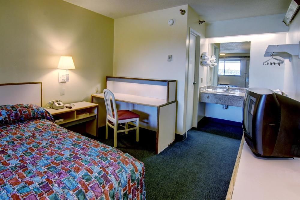 Motel 6-Tucker, Ga - Atlanta Northeast Eksteriør bilde