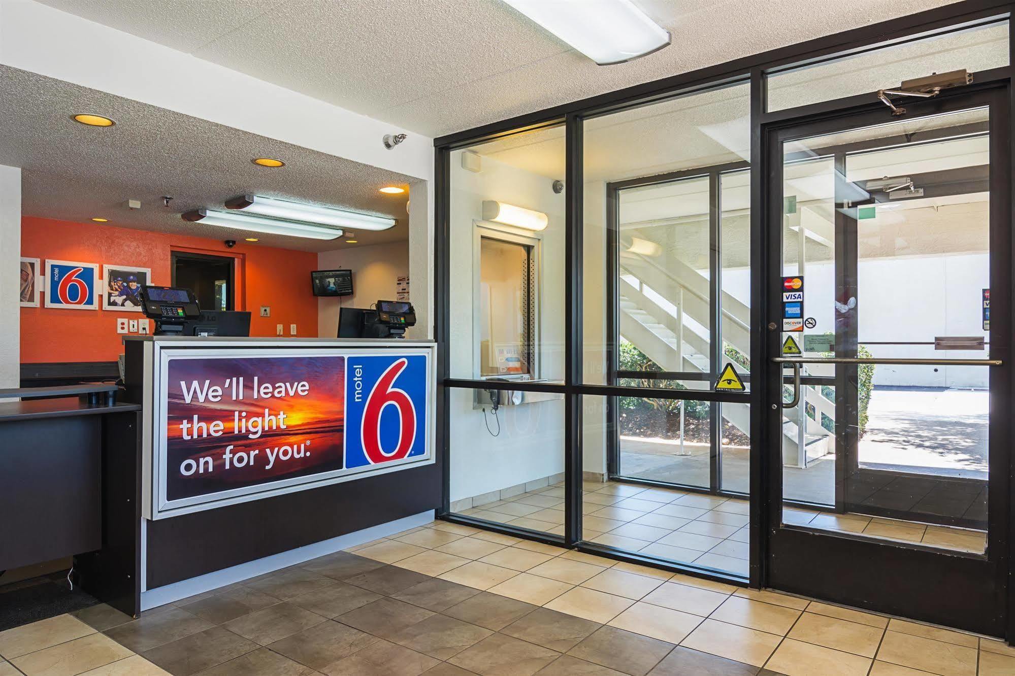 Motel 6-Tucker, Ga - Atlanta Northeast Eksteriør bilde